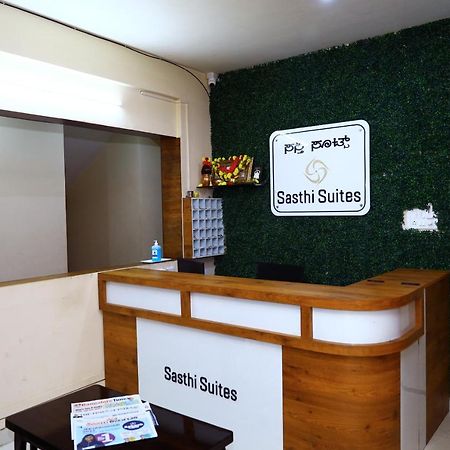 Sasthi Suites Bangalore Exterior foto